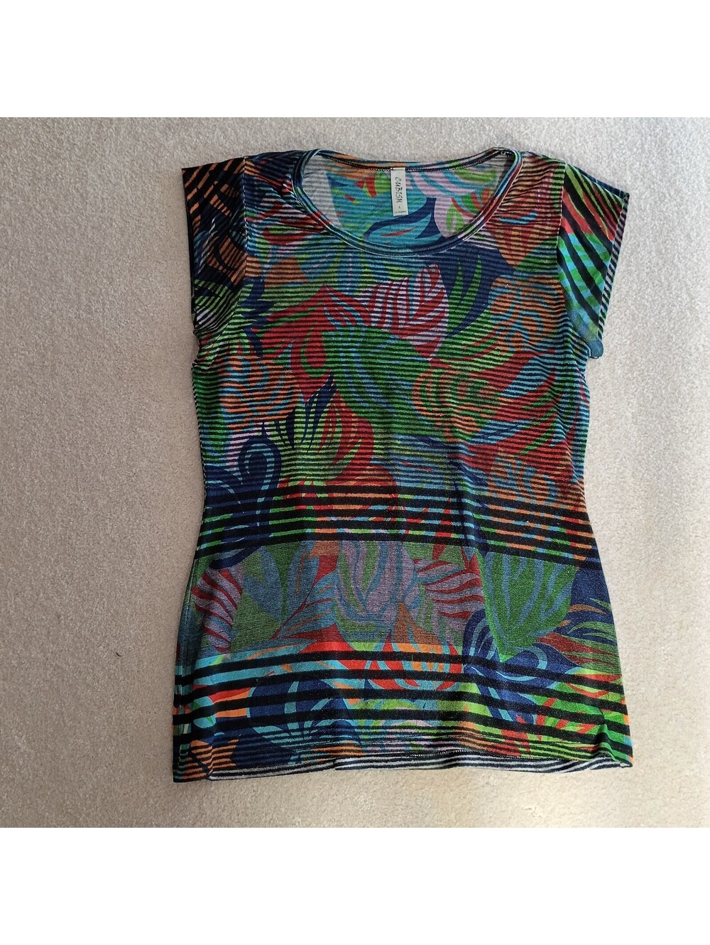 Cubism Y2K Babydoll Top Womans Size Large Green Floral Burnout Short Sleeve Tee